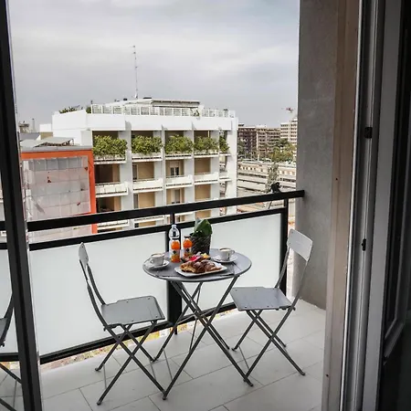 Morris בית הארחה