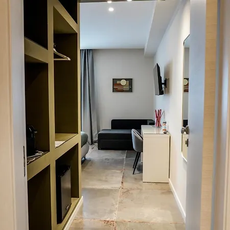 Morris ゲストハウス バーリ